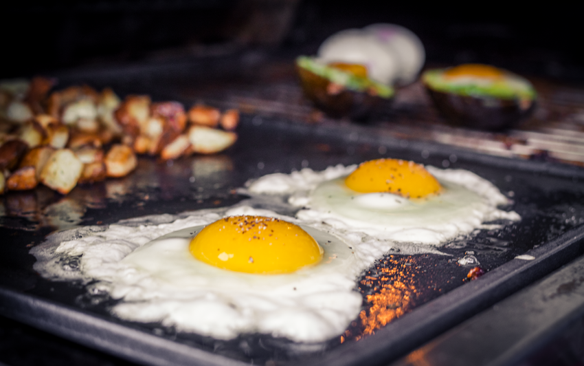 RecipeBlog - BBQ Breakfast - fried eggs