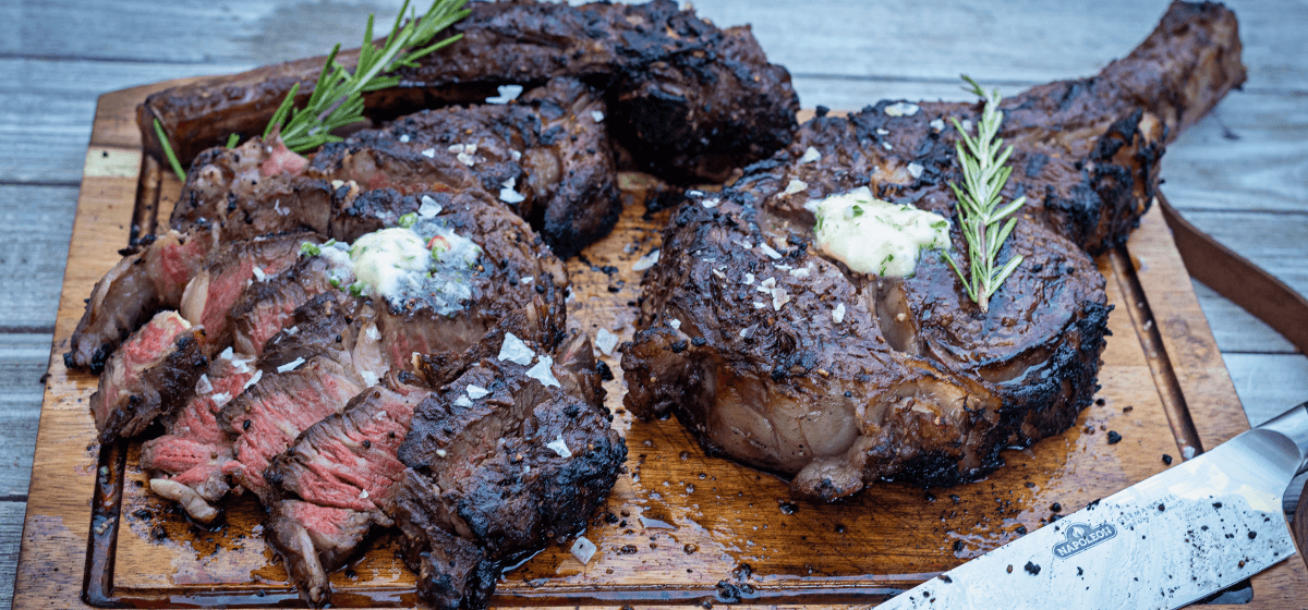 RecipeBlog - Feature - Smoked Tomahawk Steak