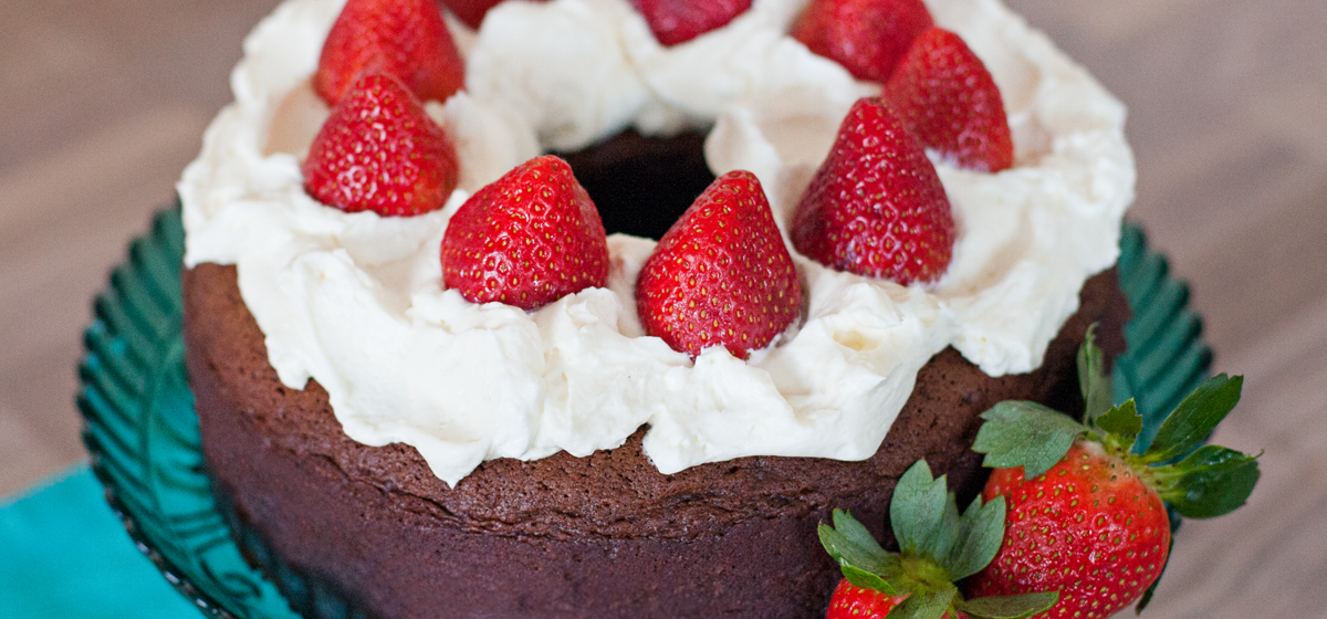 Feature - Kahlua Chocolate Cake with Strawberries & Cream